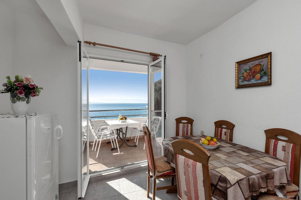 Apartments Nikola Bogomolje エクステリア 写真